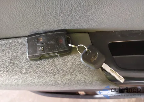 2015 Chevrolet Colorado Wt z USA, uszkodzony, nr VIN 1GCHTAE35F1264854